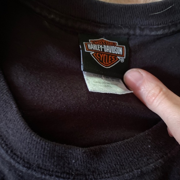 HD Tee - Picture 2 of 4